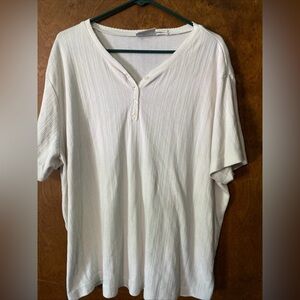 2x Cream Colored Short Sleeve Shirt By Basic Editions